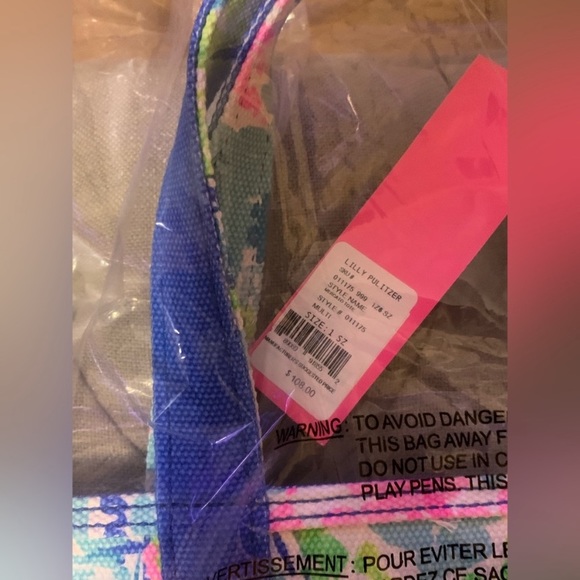 Lilly Pulitzer Lilly loves DC Mercato tote - Picture 9 of 13